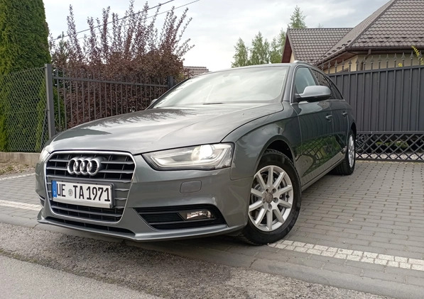 Audi A4 cena 43800 przebieg: 228000, rok produkcji 2014 z Słomniki małe 466